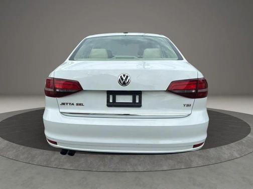 2017 Volkswagen Jetta 1.8T SEL