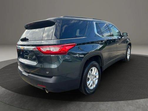 Gray 2020 Chevrolet Traverse LT Cloth