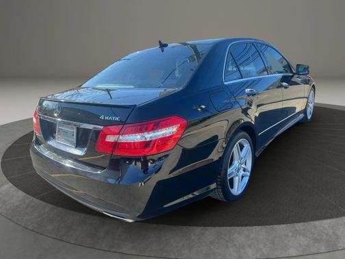 Black 2013 Mercedes-Benz E-Class E 550 4MATIC