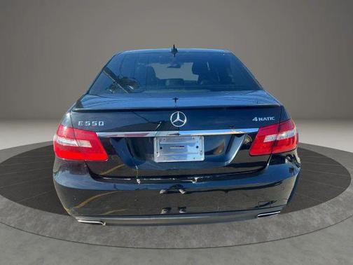 Black 2013 Mercedes-Benz E-Class E 550 4MATIC