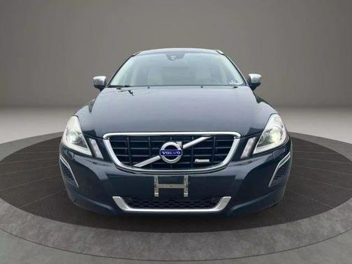 2012 Volvo XC60 T6 R-Design