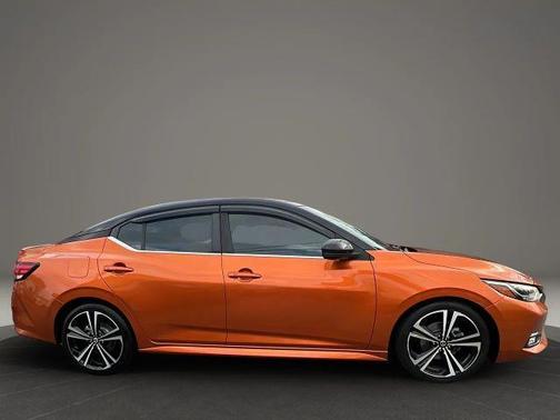 2021 Nissan Sentra SR