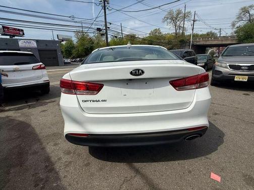 2016 Kia Optima LX