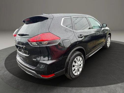 Black 2020 Nissan Rogue S