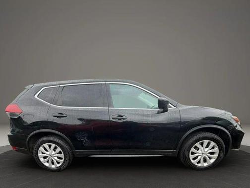 Black 2020 Nissan Rogue S