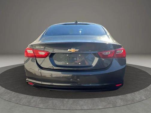 2017 Chevrolet Malibu 1LT