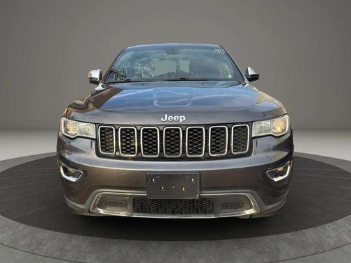 Gray 2018 Jeep Grand Cherokee Limited