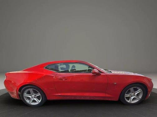 2017 Chevrolet Camaro 1LT