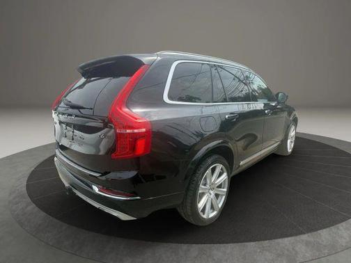 2017 Volvo XC90 T6 Inscription