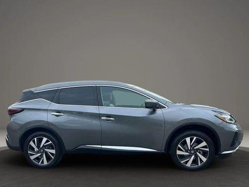 2022 Nissan Murano SL