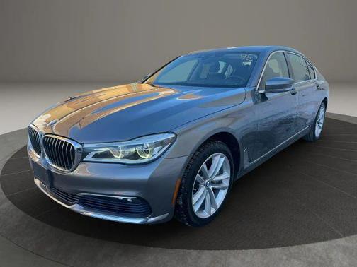 2016 BMW 750 i xDrive