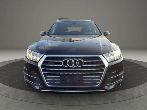 2019 Audi Q7 45 Premium Plus