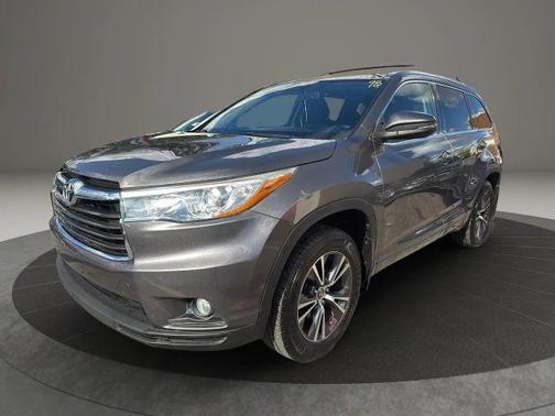2016 Toyota Highlander XLE
