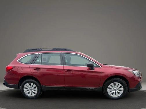 2019 Subaru Outback 2.5i