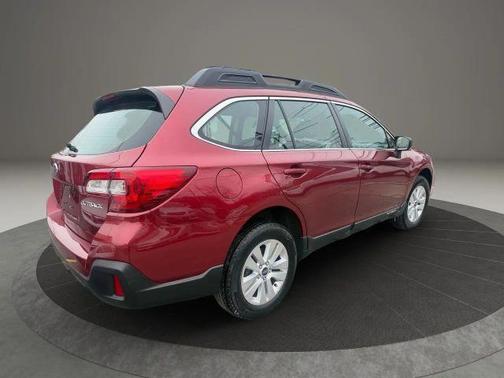 2019 Subaru Outback 2.5i