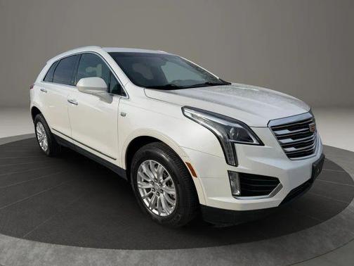 2017 Cadillac XT5 Base