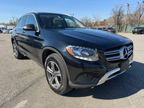 Black 2019 Mercedes-Benz GLC 300 Base 4MATIC