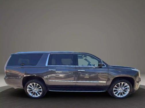 2018 Cadillac Escalade ESV Luxury