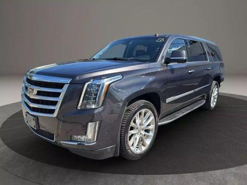 2018 Cadillac Escalade ESV Luxury