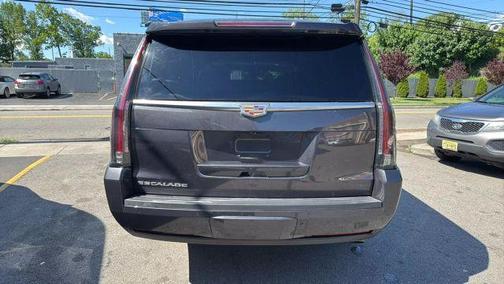 2018 Cadillac Escalade ESV Luxury
