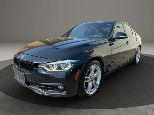 Black 2018 BMW 330 i xDrive