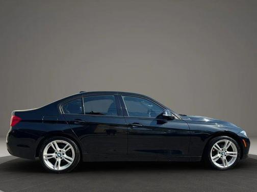 Black 2018 BMW 330 i xDrive