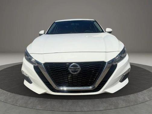 White 2020 Nissan Altima 2.5 S