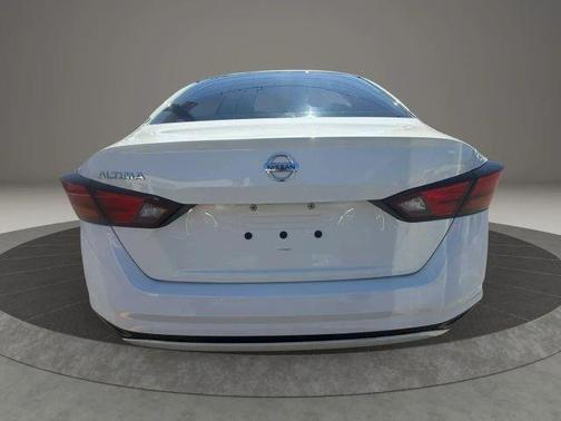 White 2020 Nissan Altima 2.5 S