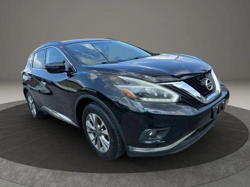 Black 2018 Nissan Murano SV