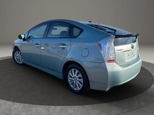 Green 2015 Toyota Prius Plug-in