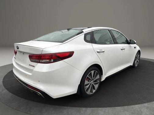 2016 Kia Optima SX Turbo