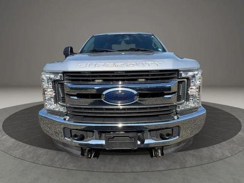 Silver 2017 Ford F-250 XLT