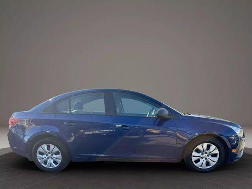 2013 Chevrolet Cruze LS