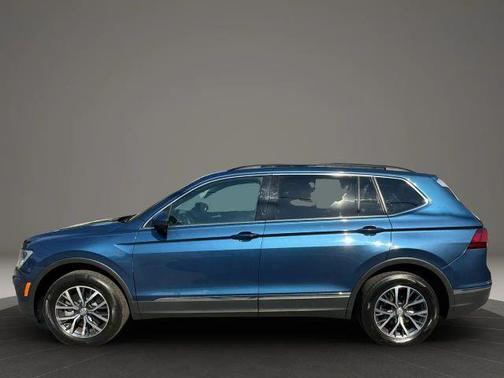 Silk Blue Metallic 2020 Volkswagen Tiguan 2.0T SE