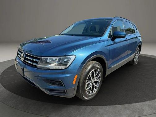 Silk Blue Metallic 2020 Volkswagen Tiguan 2.0T SE
