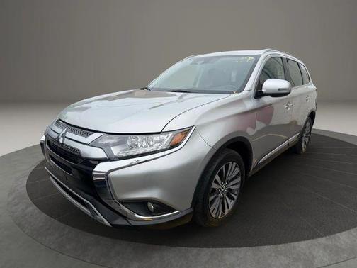 2020 Mitsubishi Outlander SEL