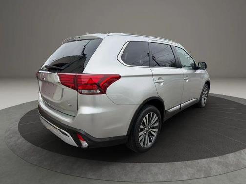 2020 Mitsubishi Outlander SEL