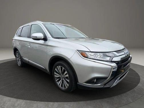 2020 Mitsubishi Outlander SEL