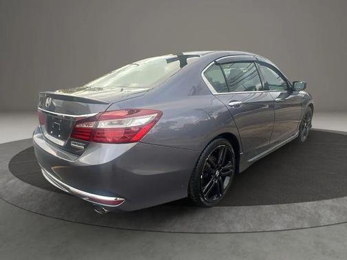 2017 Honda Accord Sport SE