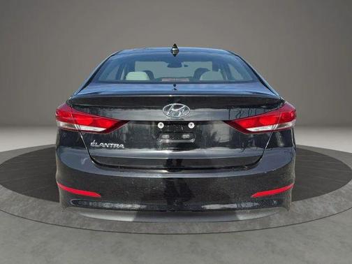 2017 Hyundai ELANTRA Value Edition