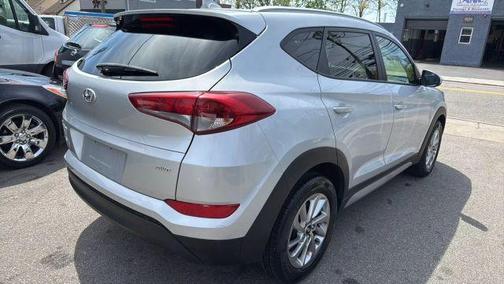 2018 Hyundai TUCSON SEL