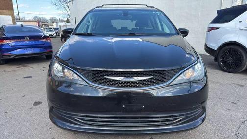 2017 Chrysler Pacifica Touring