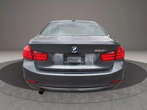 2015 BMW 320 i