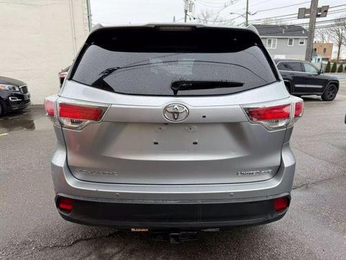 2014 Toyota Highlander Limited Platinum