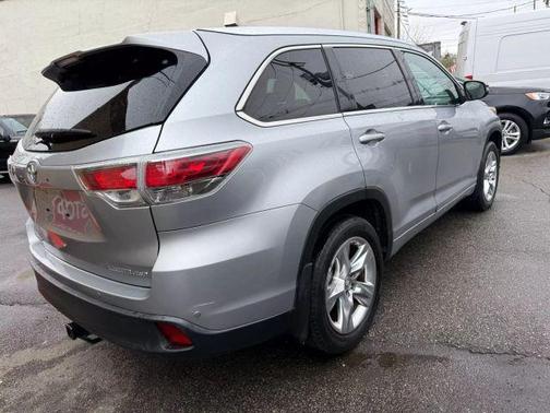 2014 Toyota Highlander Limited Platinum
