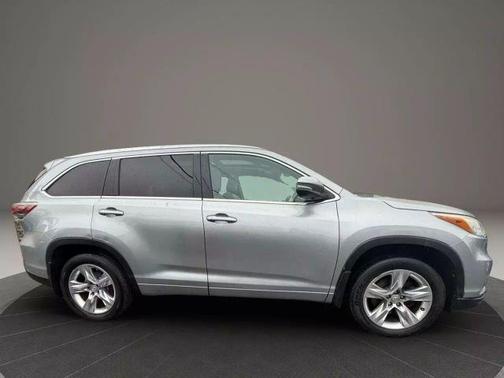 2014 Toyota Highlander Limited Platinum