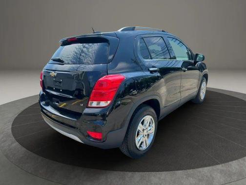 Black 2018 Chevrolet Trax LT