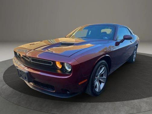2019 Dodge Challenger SXT