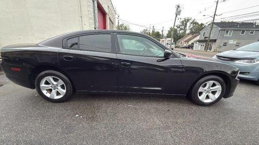 2013 Dodge Charger SE