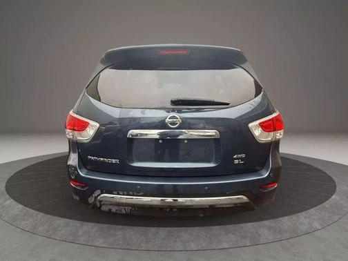 2014 Nissan Pathfinder SL